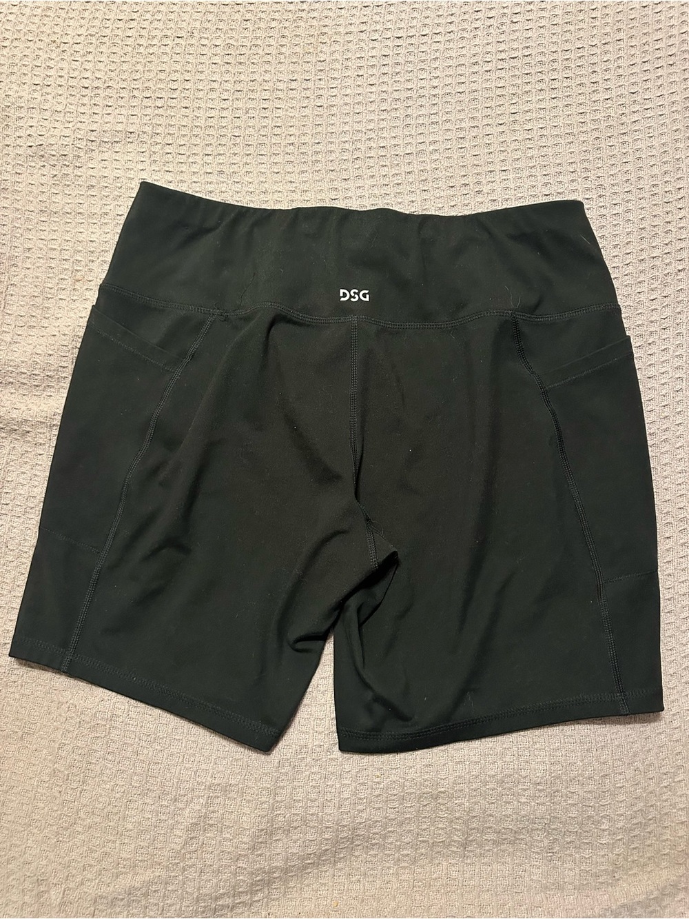 DSG Womens 1X Black Athletic Shorts Side Pockets Plus